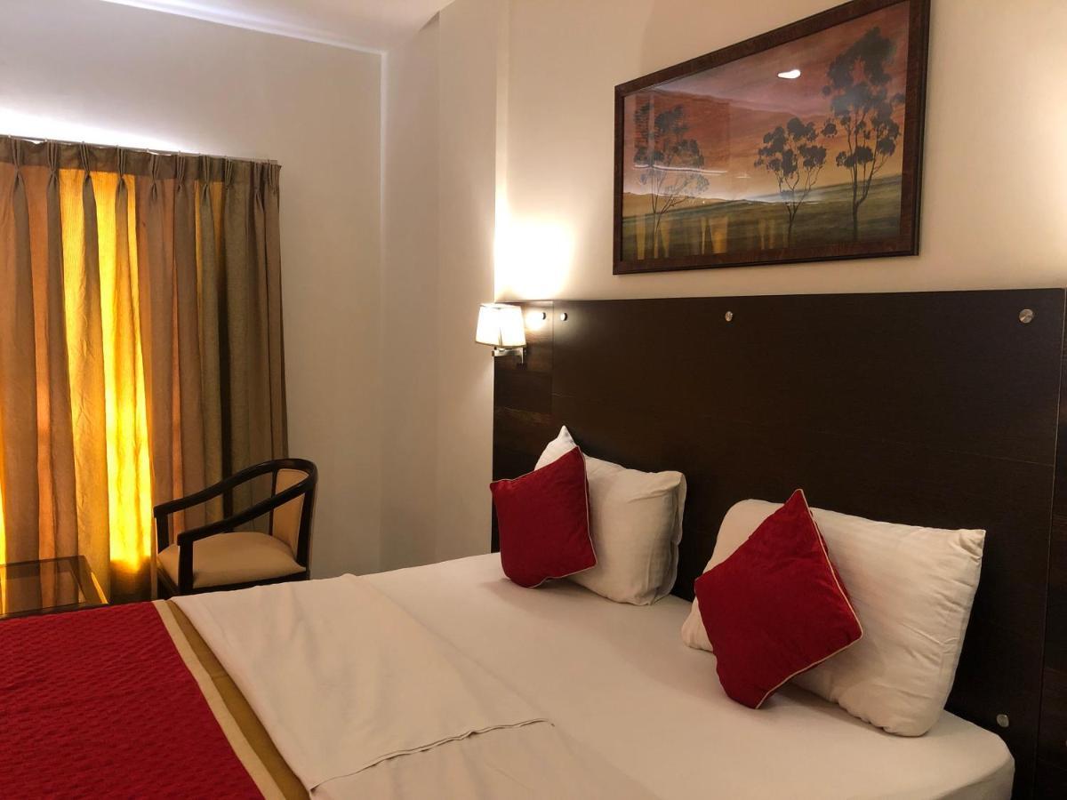 Resort Silver Hills Lonavla Zewnętrze zdjęcie