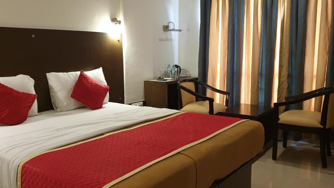 Resort Silver Hills Lonavla Zewnętrze zdjęcie