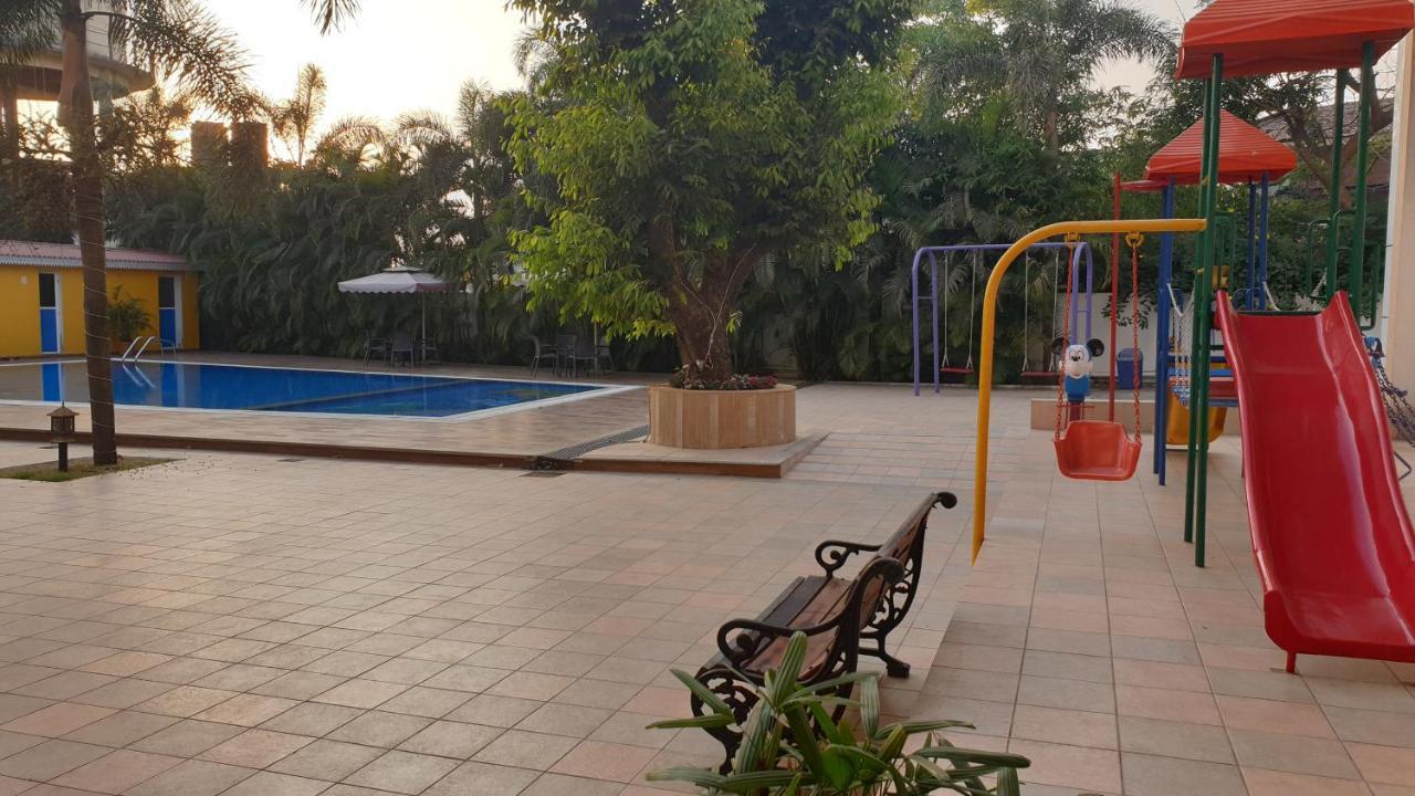Resort Silver Hills Lonavla Zewnętrze zdjęcie